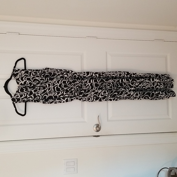 LOFT Keyhole jumpsuit - Picture 8 of 10